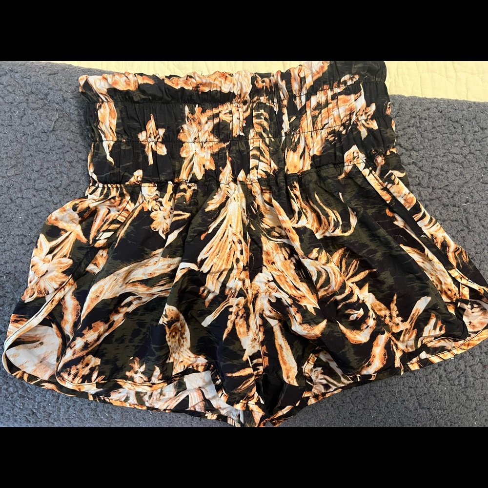 FP Movement shorts size small